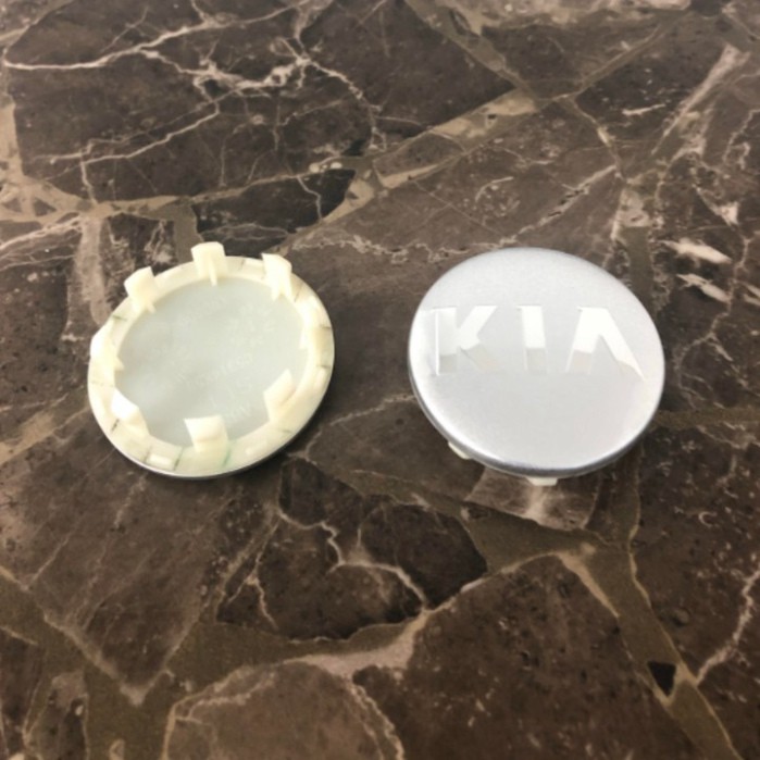 Sản Phẩm Logo chụp mâm, ốp lazang bánh xe ô tô Kia đường kính 58mm .