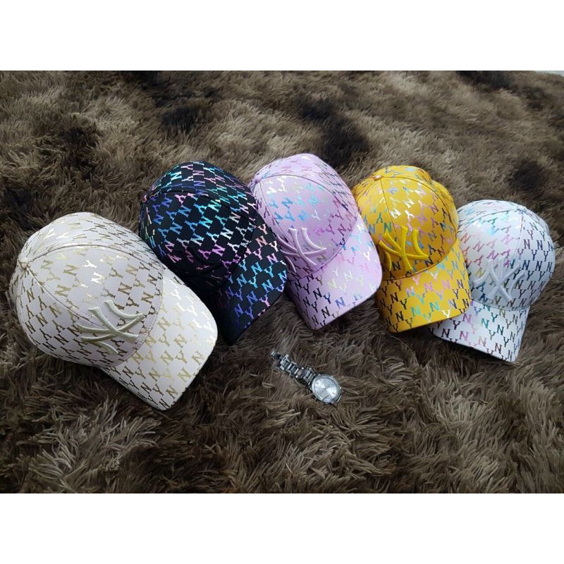 mũ lưỡi trai bóng