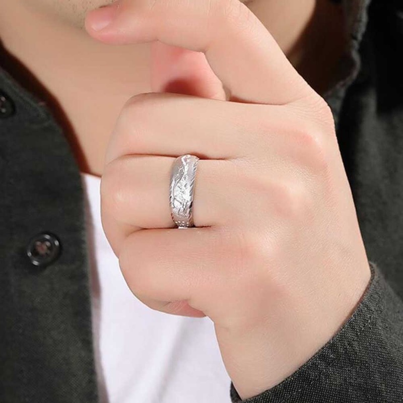 Nhẫn Thép Titan Mạ Vàng / Bạc Hình Rồng Thời Trang Cho Nam