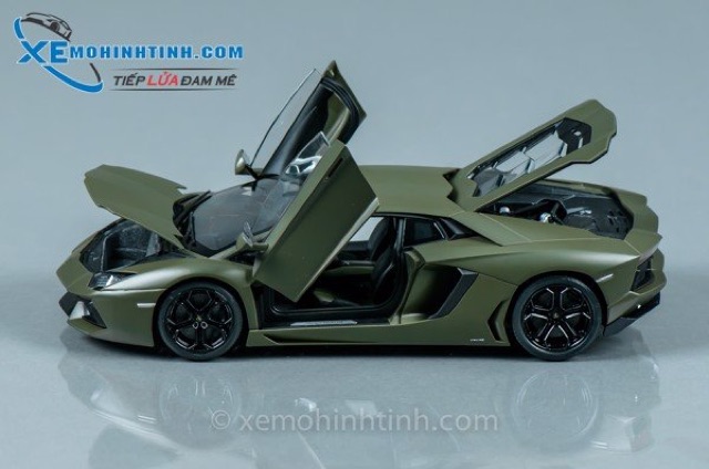 Xe Mô Hình Lamborghini Aventador Lp700 1:18 Welly-Fx (Xanh Rêu)