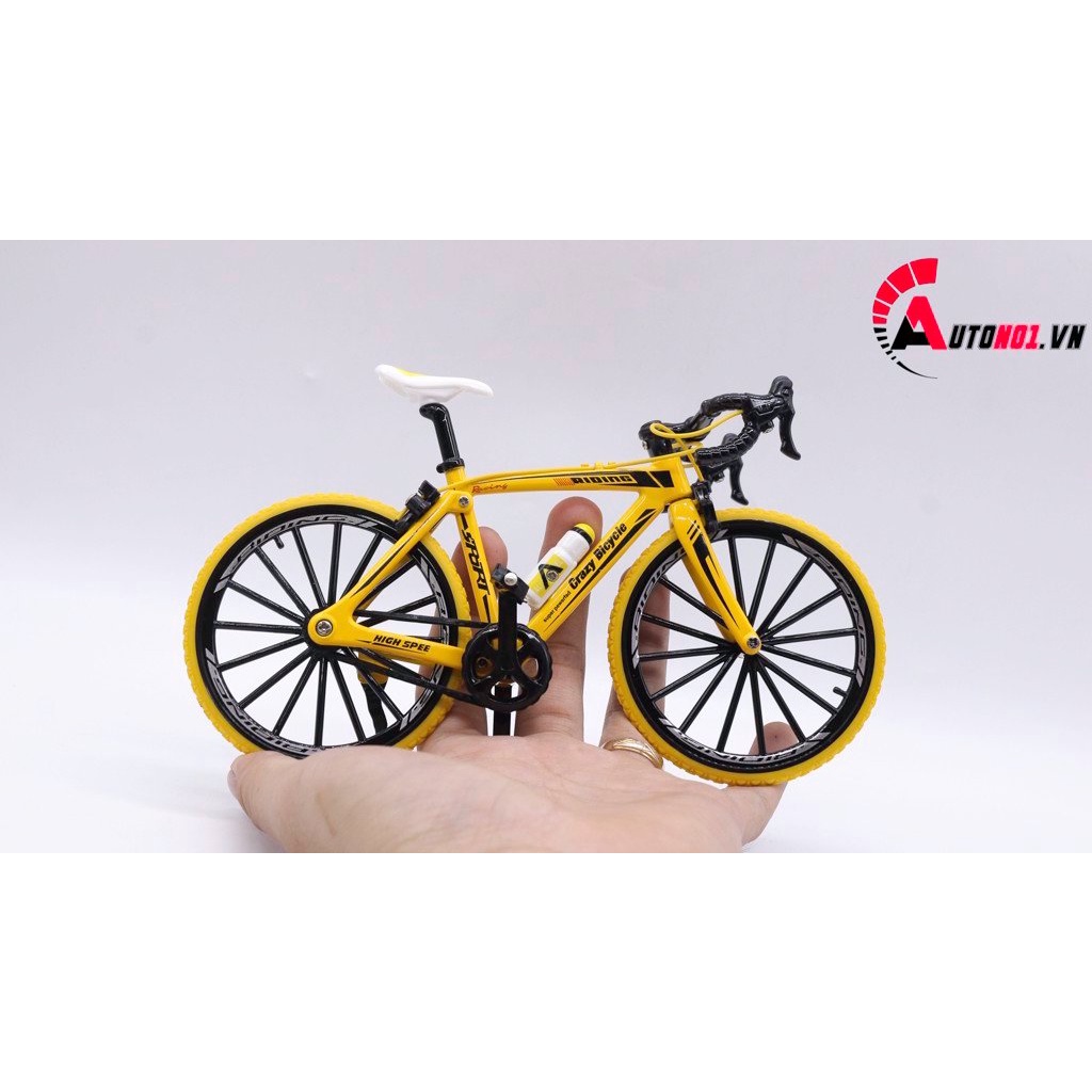 MÔ HÌNH XE ĐẠP ĐỊA HÌNH SPORT YELLOW 1:8 DIECAST MODEL 7747