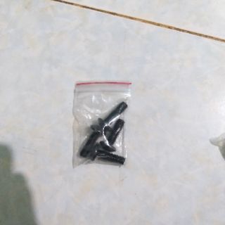 Bộ 4 ốc bắt đĩa trước
