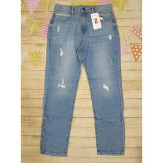 Quần jeans bé trai Canifa (399k sale 185k)