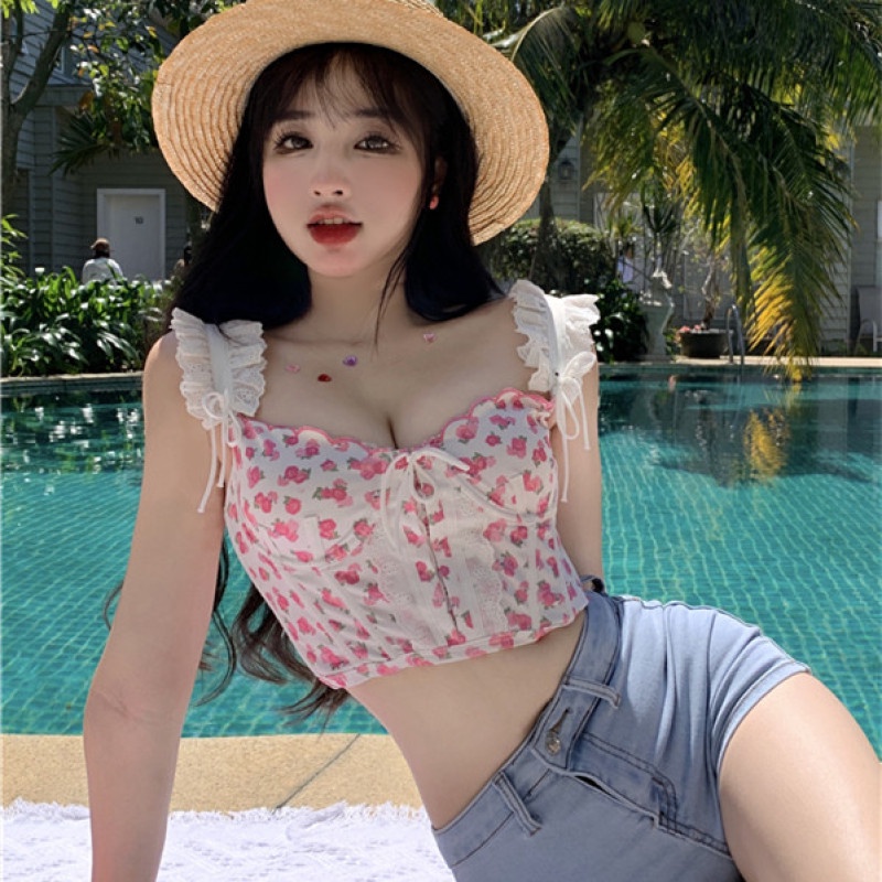 Áo Hai Dây Cổ Chữ V Phối Ren Hoa Phong Cách Quyến Rũ