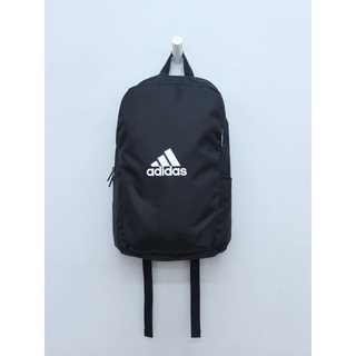 Q9935 - balo xuất in logo, chữ adidas trước