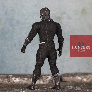 Mô hình Black Panther Mezco