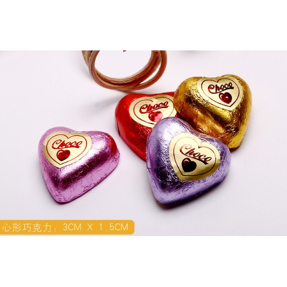 Hộp quà tặng lễ tình yêu valentine gồm 12 viên socola, hộp đựng, nơ trang trí ( Chocolate nhập)