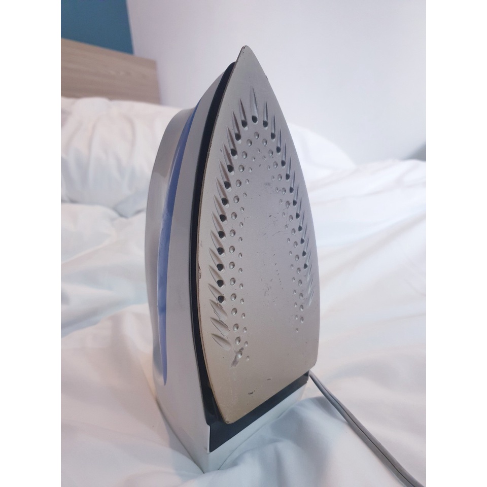 Bàn là hơi nước nhật bãi