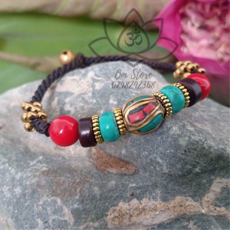 Vòng tay Nepal kiểu dáng vintage phong cách boho