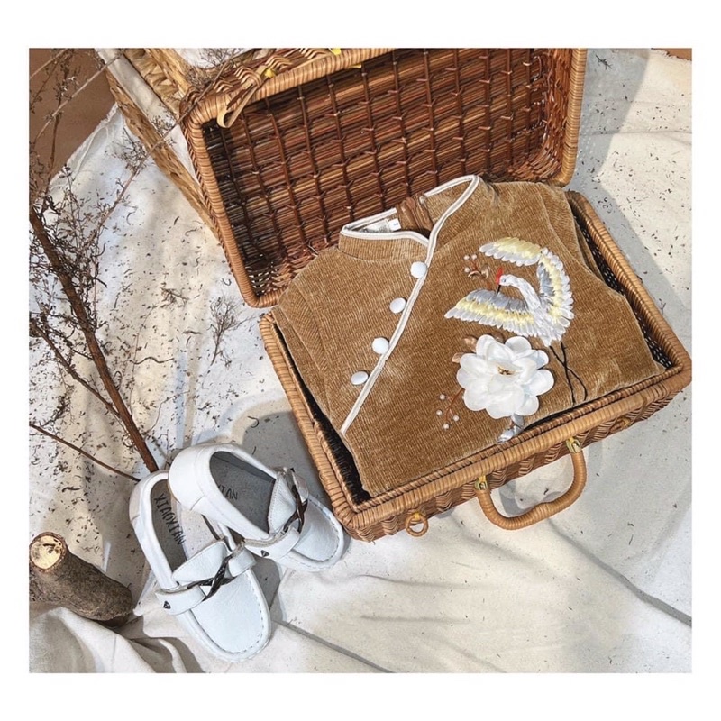 ÁO DÀI CÁCH TÂN CHO BÉ