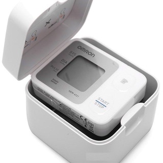 Máy đo huyết áp cổ tay Omron HEM-6131