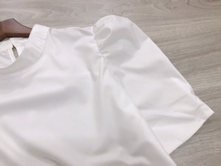 Áo sơ mi cổ trụ tay bồng