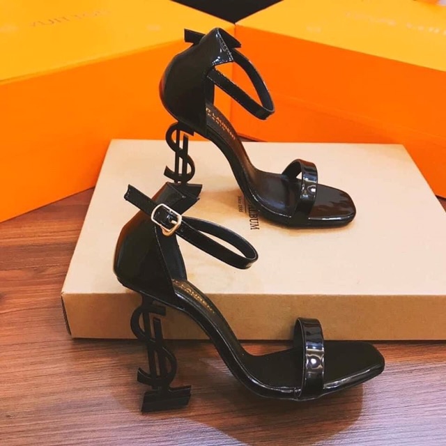 [Free ship 50k] Giày sandal hot girl quai mảnh gót chứ Ys cao 8p sang chảnh