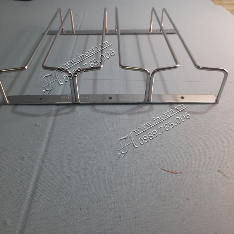 Kệ treo ly quầy bar Giá treo ly rượu vang Inox 304