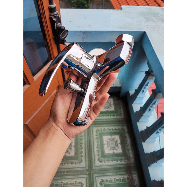 BỘ 3 SẢN PHẨM SEN TẮM NÓNG LẠNH GIÁ RẺ NHẤT THỊ TRƯỜNG
