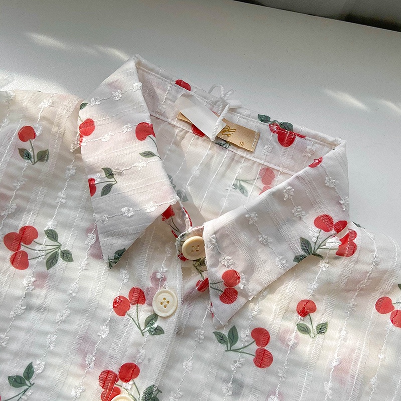 Áo sơ mi voan hoạ tiết cherry vintage | BigBuy360 - bigbuy360.vn