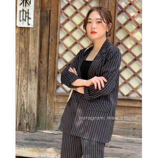 Set Blazer và quần gấu ngang kẻ sọc