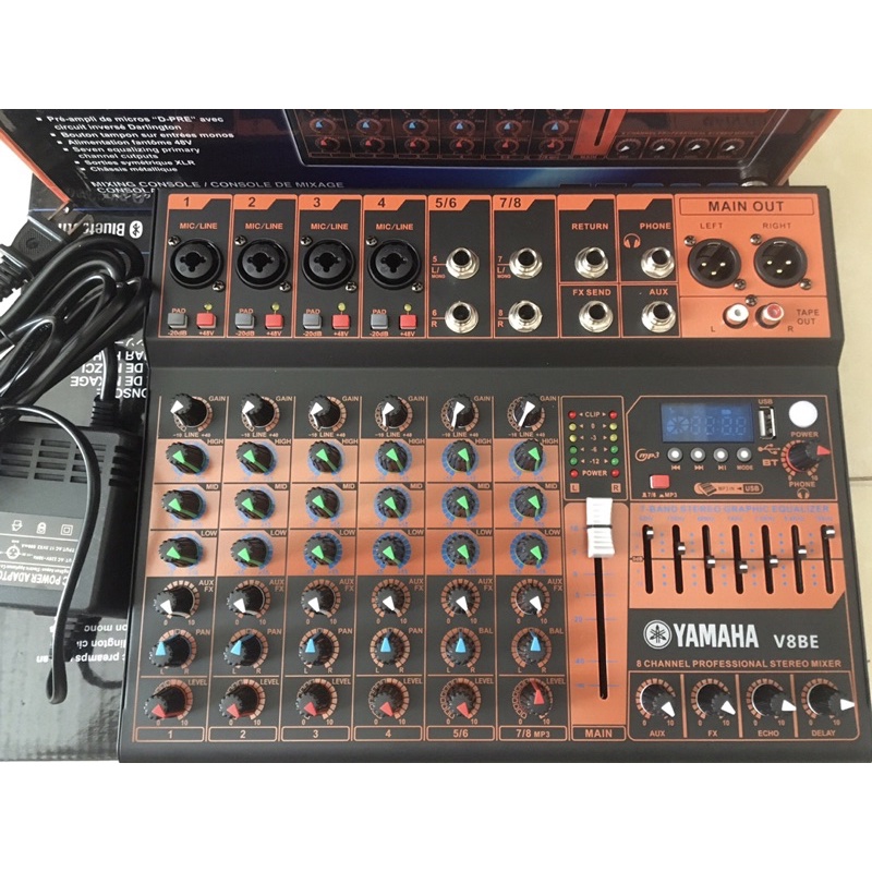 Bàn mixer YAMAHA V8BE và mixer 4line