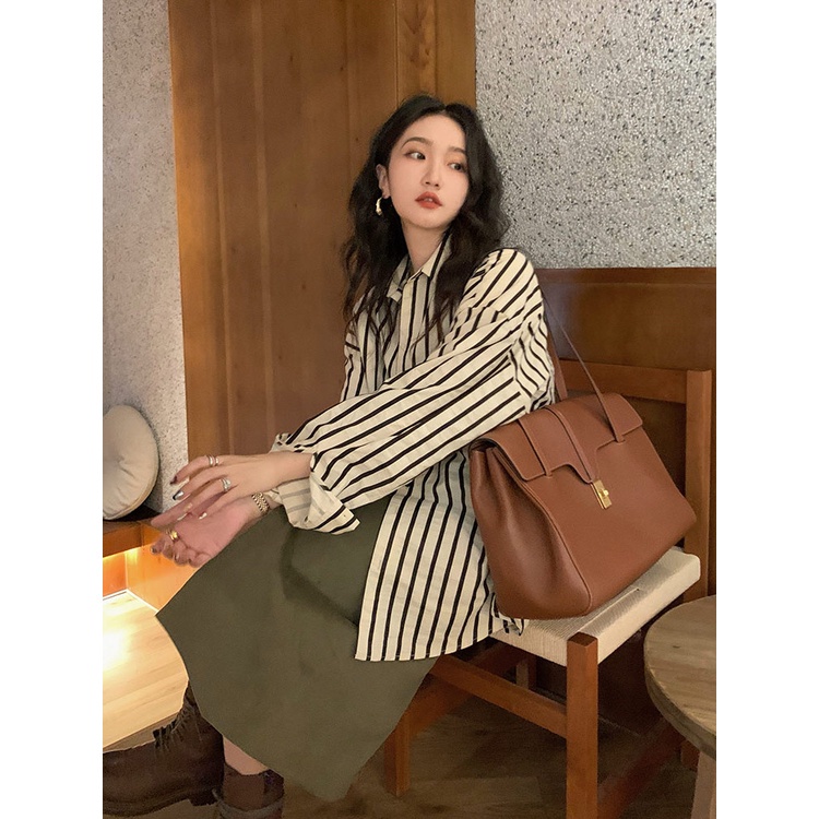Áo sơ mi QKOOLE tay dài họa tiết kẻ sọc phong cách Hàn Quốc cổ điển thời trang dành cho nữ