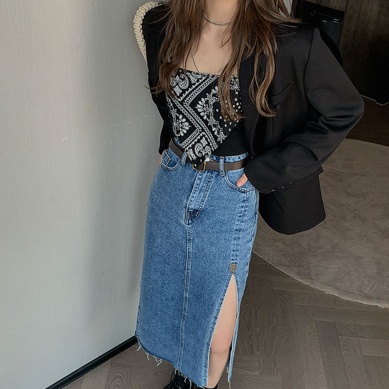 Áo Croptop Sát Nách Hoạ Tiết In Phong Cách Retro Quyến Rũ | BigBuy360 - bigbuy360.vn