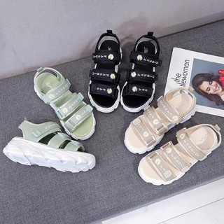 Giày sandal nữ fashion 3 quai hình hoa cúc 💥HOTTREND - GIÁ RẺ💥 Sandal nữ đế tripel cao 4cm êm và nhẹ