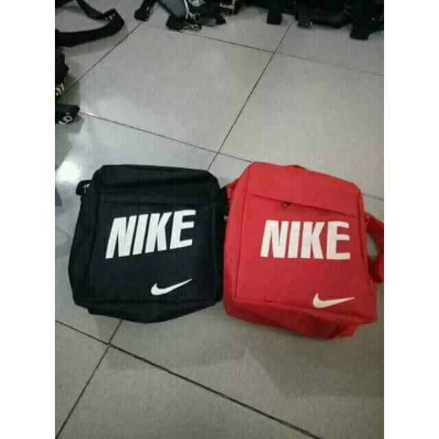 Cặp nike chính hãng........