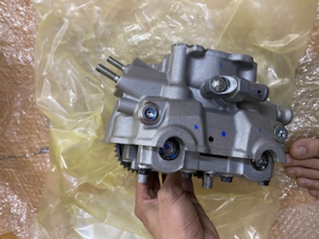 Cụm đầu bò xe winner