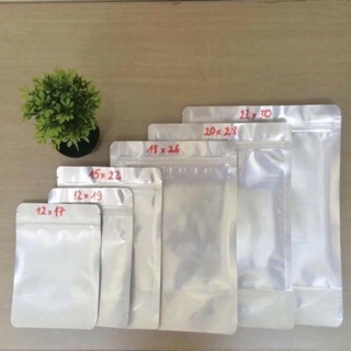 1 kg túi zip bạc đóng 100gr(12x17)