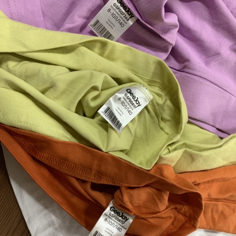 Áo cotton trơn cổ tròn tay xắn phom cánh dơi bé gái, hàng xuất Nga