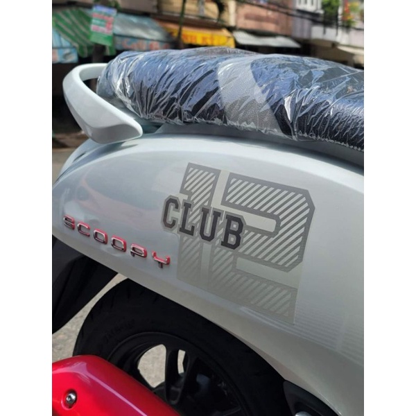 Bộ tem Scoopy 2021 Club12 màu trắng
