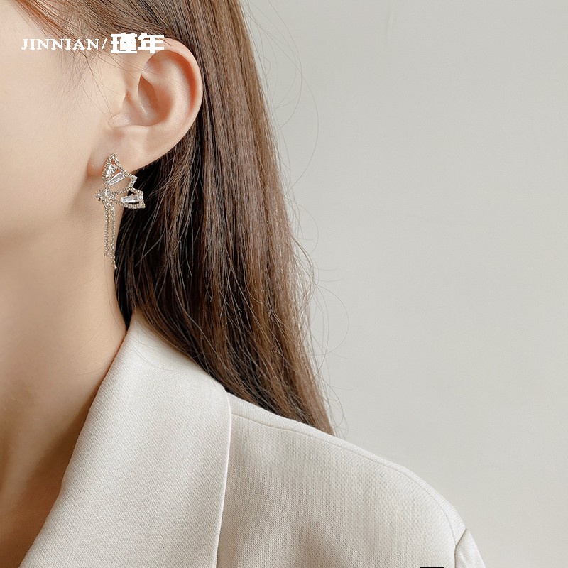 Bông Tai Tua Rua Dáng Dài Hình Bướm Đính Đá zircon Phong Cách Hàn Quốc Thời Trang Cho Nữ