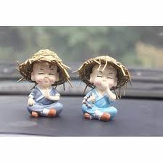 BỘ TƯỢNG 4 ĐIỀU KHÔNG ĐỘI NÓN RƠM ( TƯỢNG LOẠI TO )