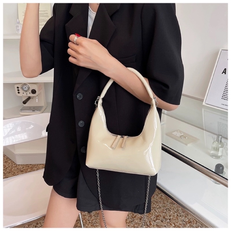 Túi kẹp nách kèm dây đeo chéo da bóng 4 màu hottrend 2022