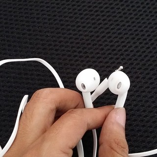 Tai nghe nhét tai Galaxy S7 Edge