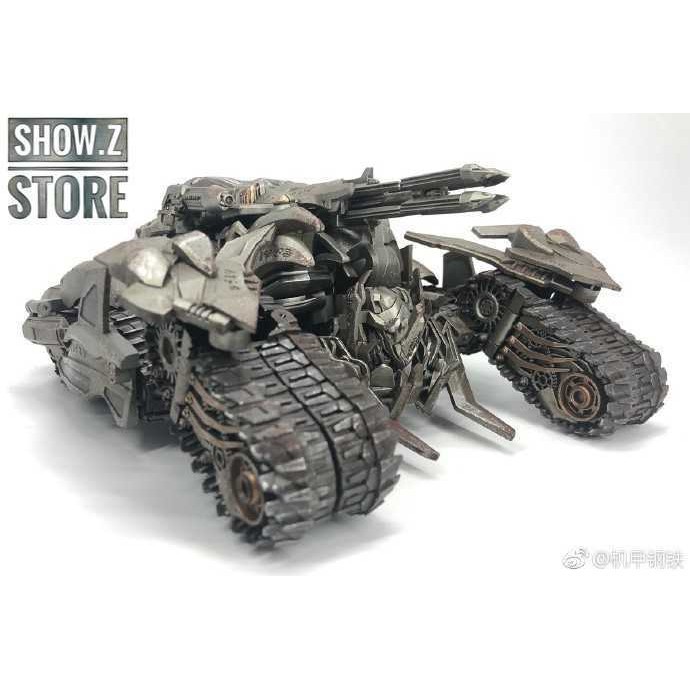 Mô hình Transformer robot biến hình  Megatron God-11s Battle Damage TF Dream Factory