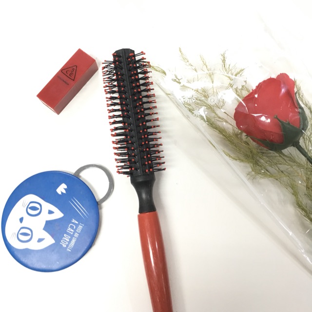 Lược tròn tạo kiểu xoan