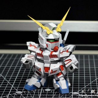 Mô hình giấy SD RX-0 Unicorn Gundam Destroy Mode 