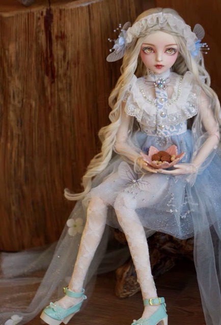 Búp bê doris phiên bản Huguni