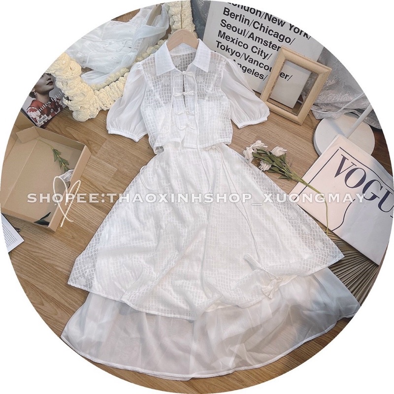 Set áo khoác + maxi trắng