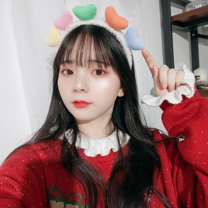 Cài tóc make up hình trái tim siêu cute