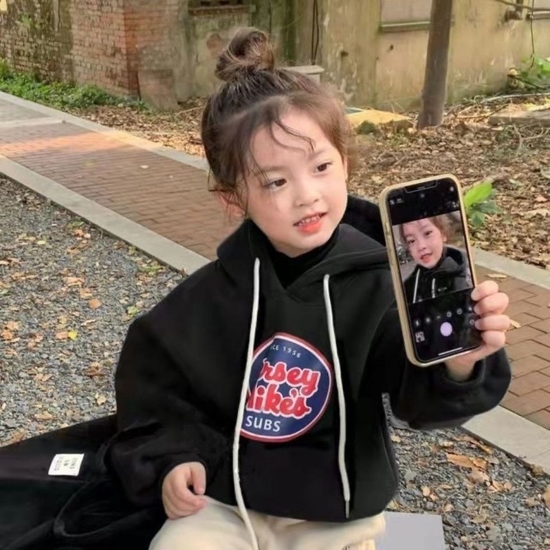 Áo hoodie phong cách Hàn Quốc cho bé