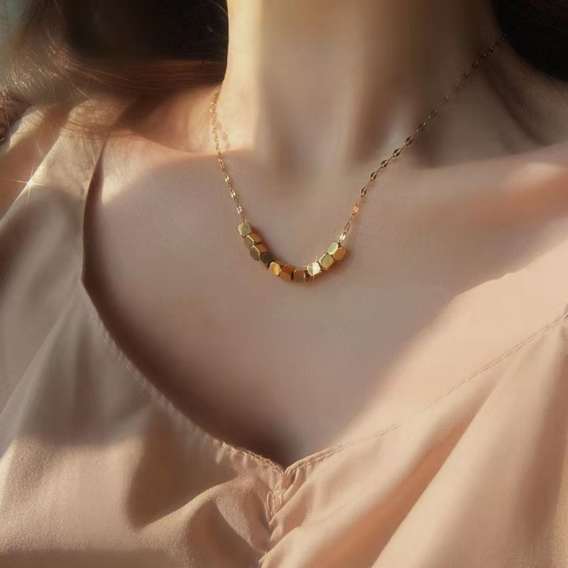 Vòng cổ Mặt Vuông Nhỏ Không Phai Màu Phong Cách Hàn Quốc Cho Nữ