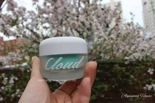 Kem dưỡng Cloud 9