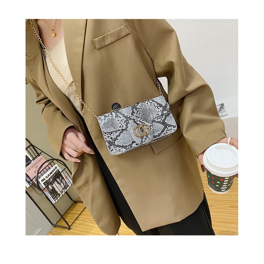 Túi xách nữ đeo chéo mini họa tiết da trăn phong cách Retro- DC08 túi đeo vai T.xách Chip Xinh