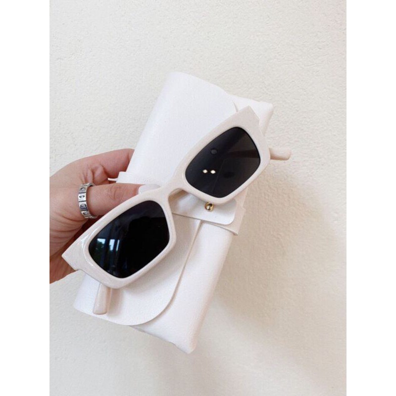 Kính chấm gọng hottrend | BigBuy360 - bigbuy360.vn