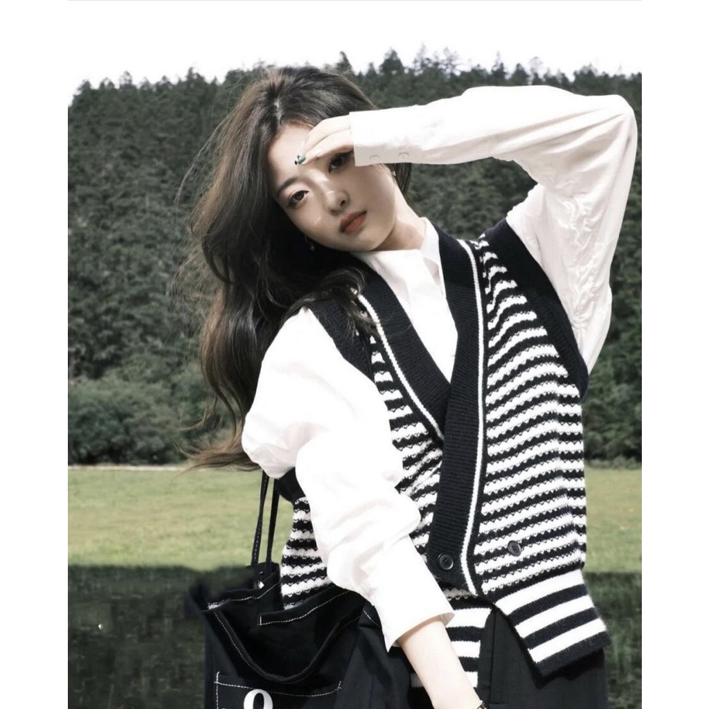 Áo Ghile len nữ , Áo len họa tiết kẻ ngang vạt dài Daski | BigBuy360 - bigbuy360.vn