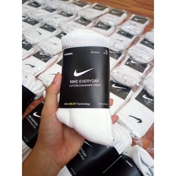 Tất Nike DRI-FIT