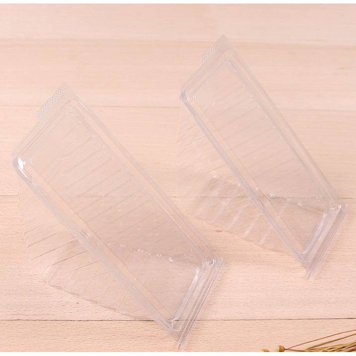 Hộp bánh mì sandwich tam giác nhựa F29 100 cái 1 lốc