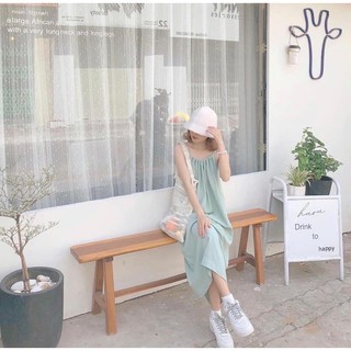 váy maxi cổ yếm