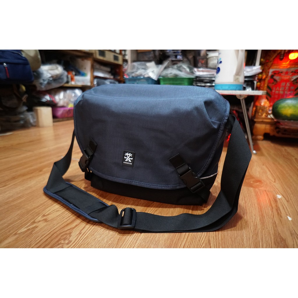 Túi đựng máy ảnh crumpler roady 7500 mới